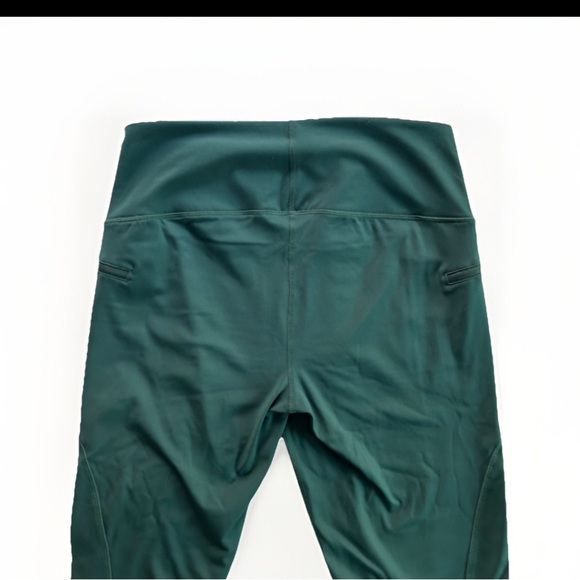 All in Motion Target Women's Flex 7/8 Leggings Green Large L With Pockets - Picture 3 of 3